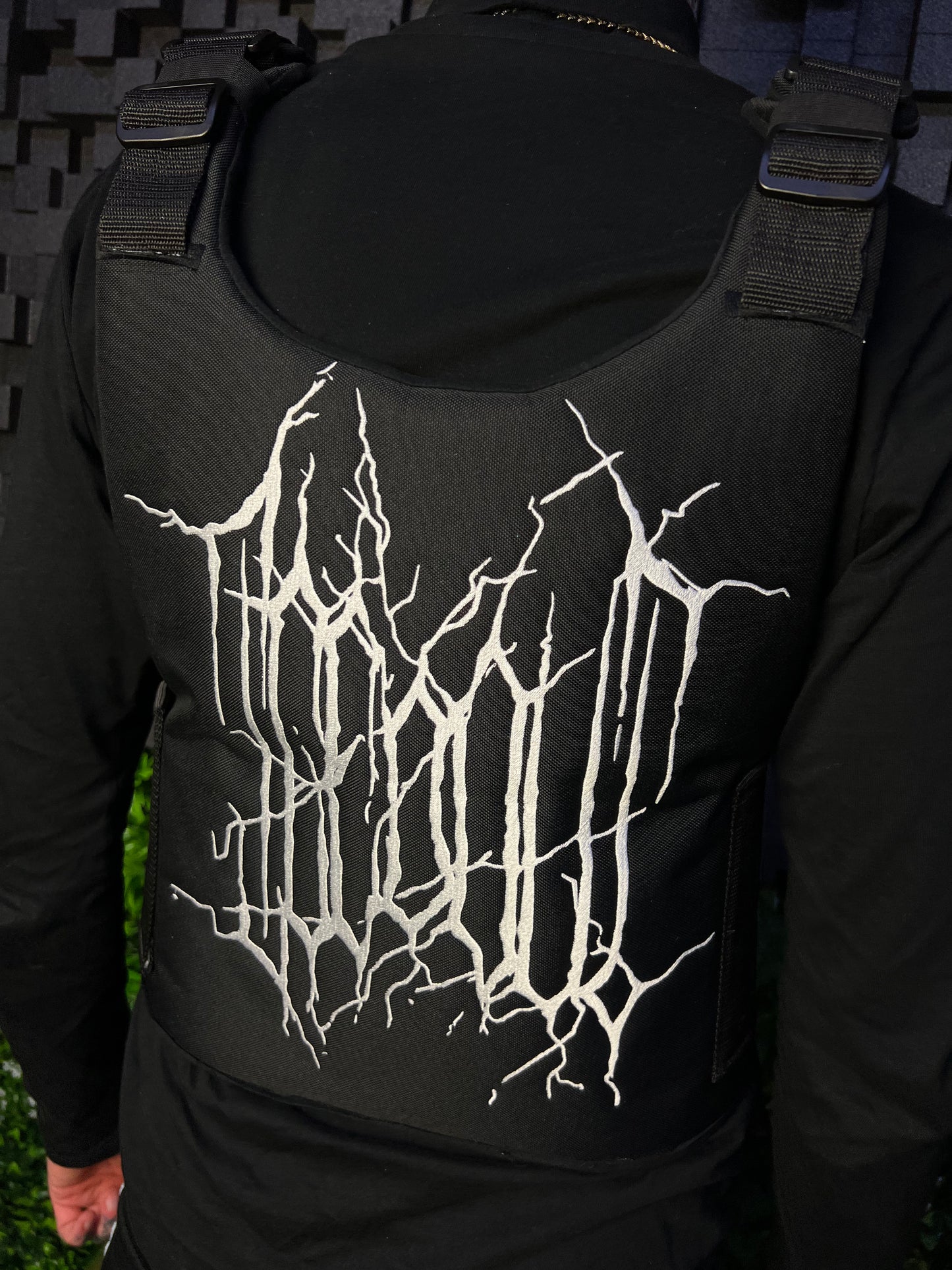 VESTA "ICEDOUT TACTICAL"