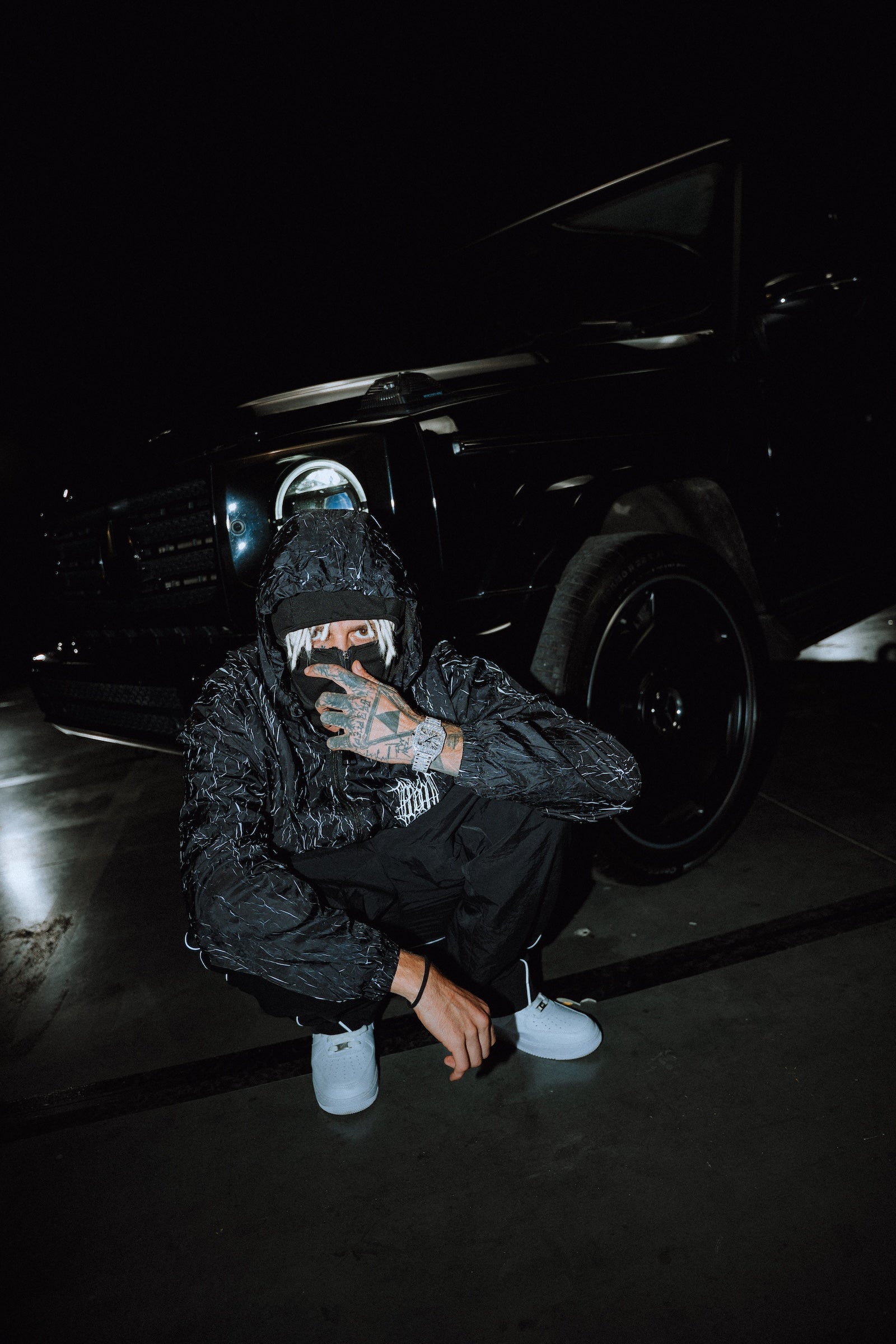 ICEDOUT CRACKED WINDBREAKER