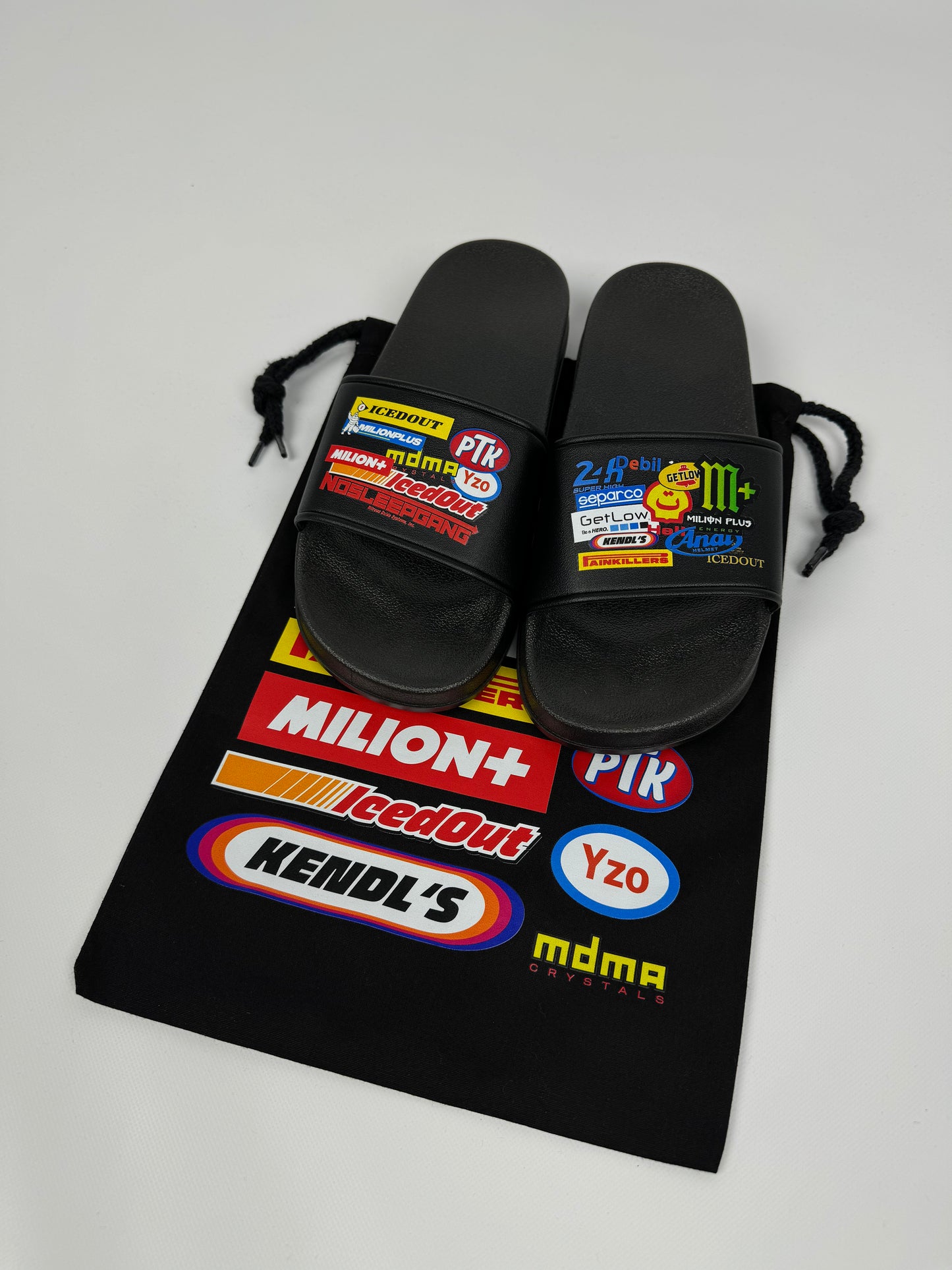 PANTOFLE "GET LOW" (BLACK)