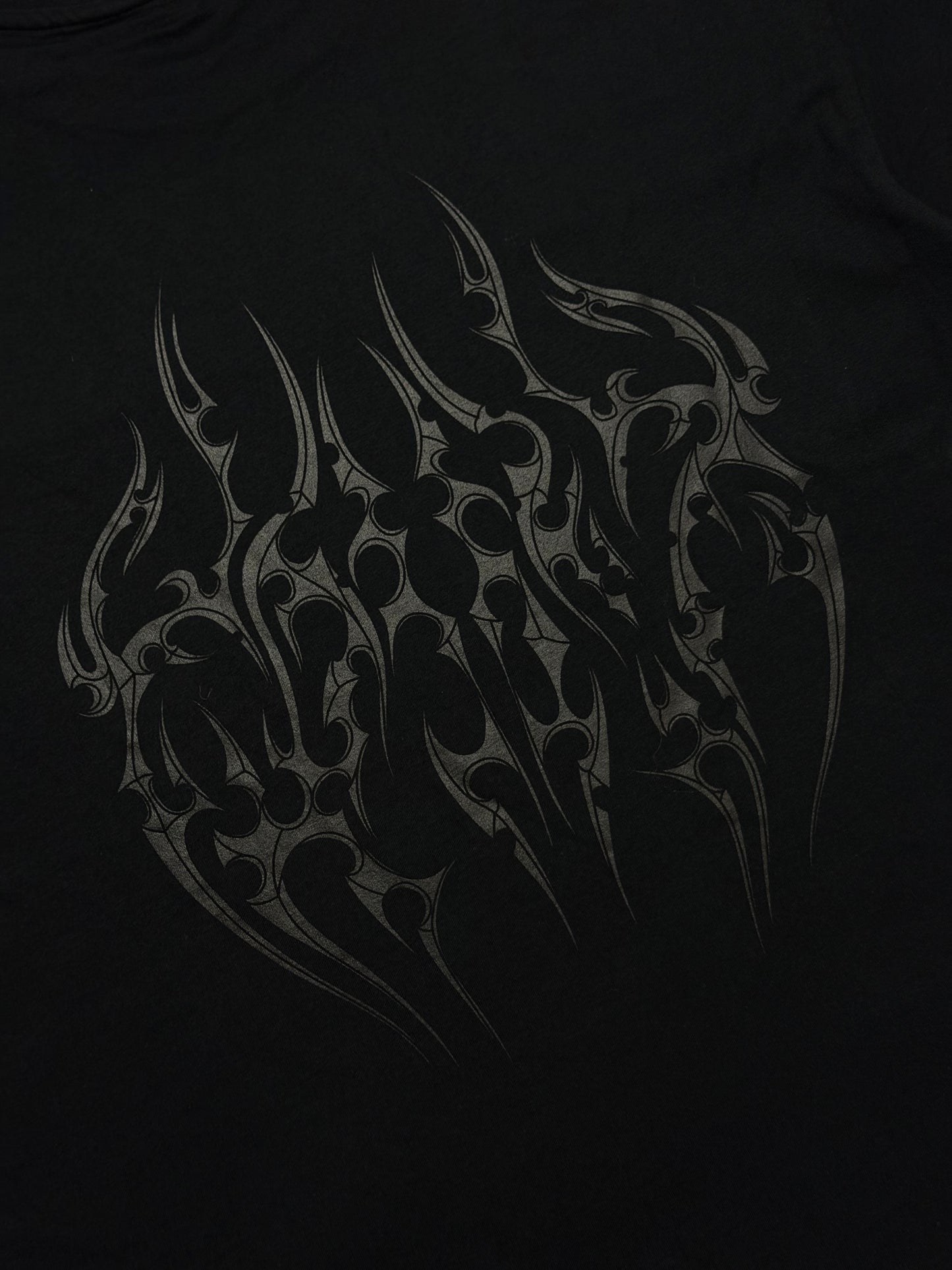 TRIKO TRIBAL (BLACK)