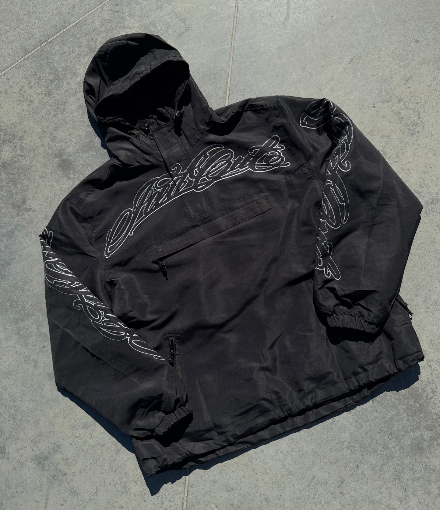 BUNDA „HANDWRITTEN OUTLINE“ (BLACK)