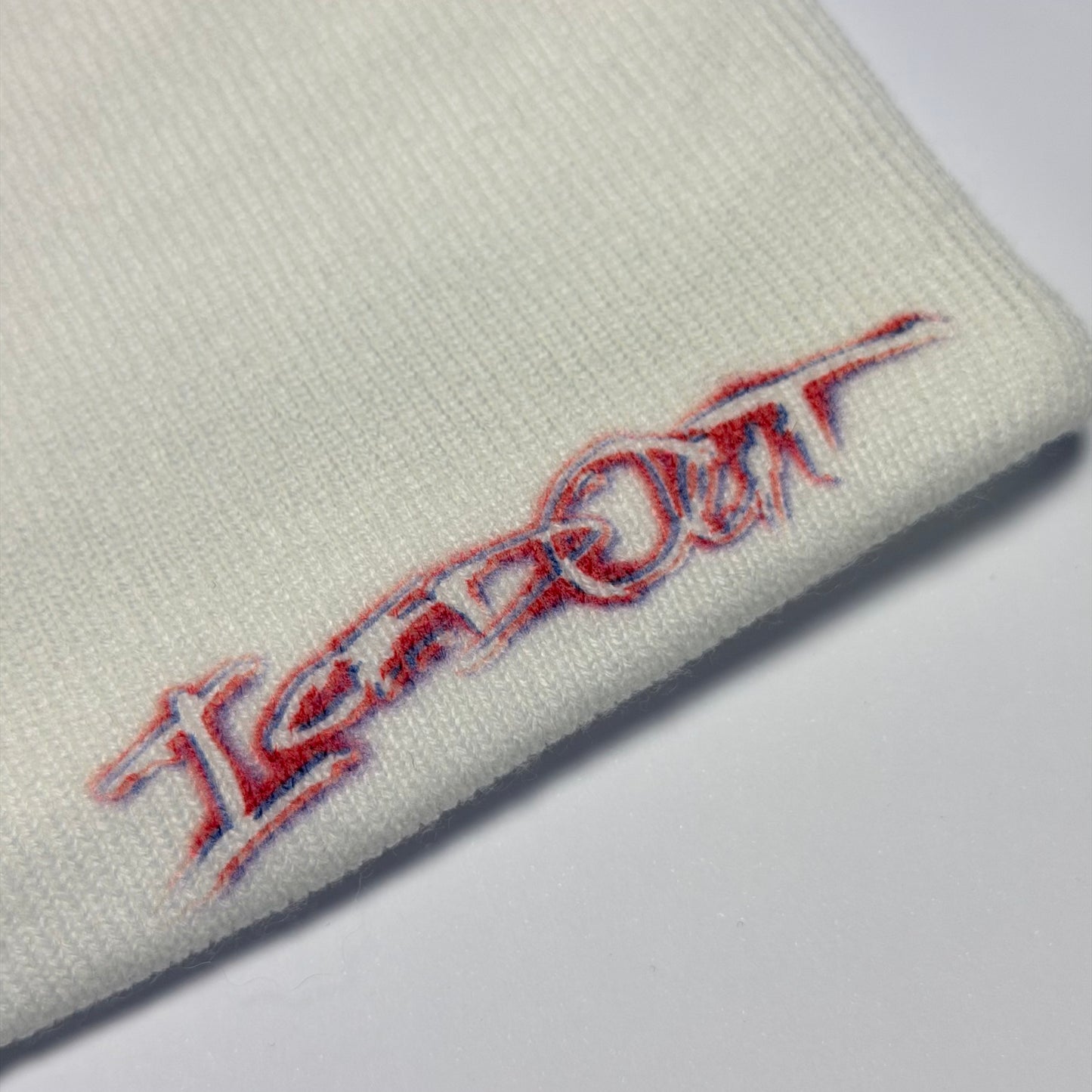 ČEPICE „ICEDOUT WINTER 25“ (WHITE)