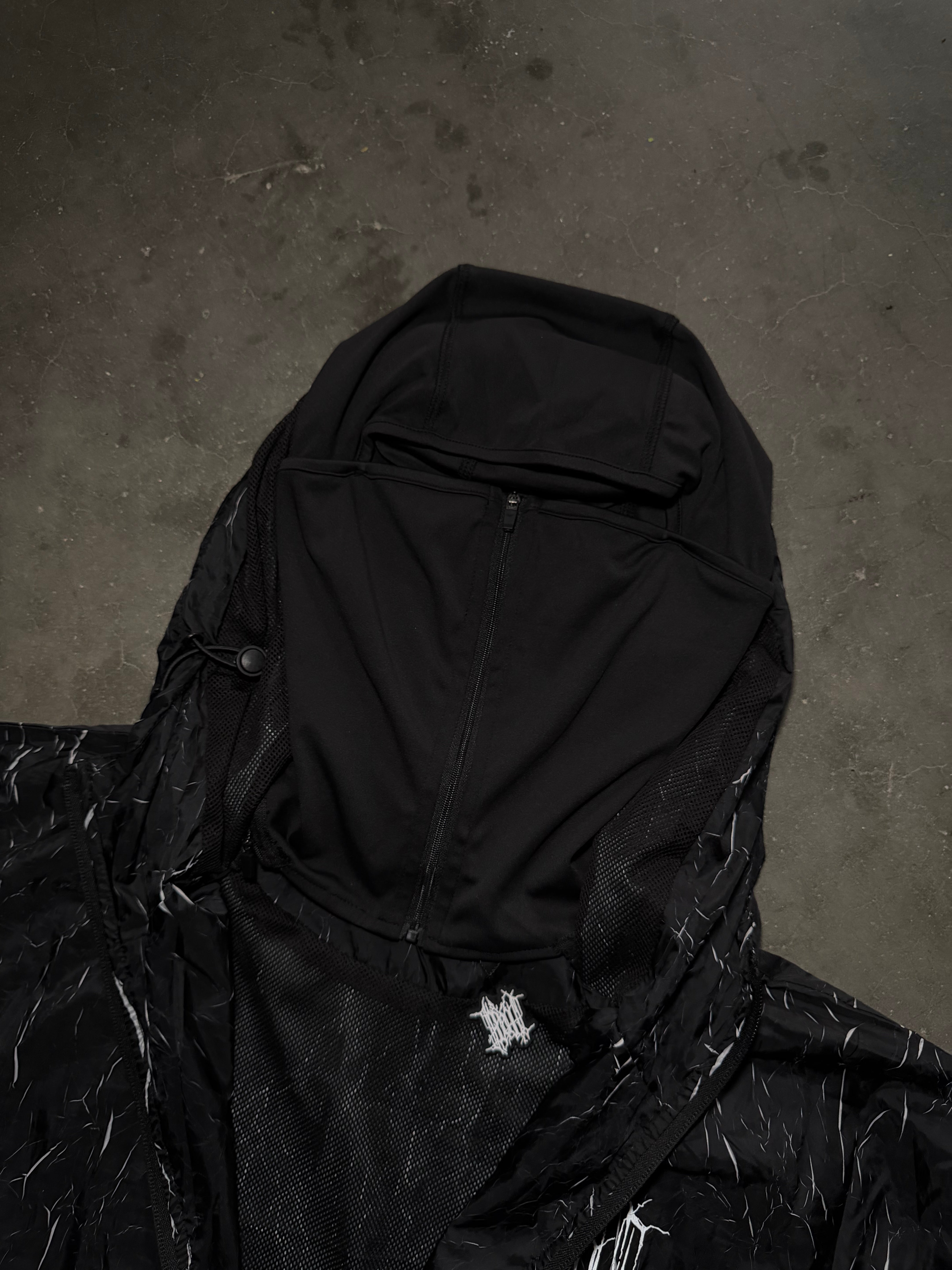 ICEDOUT CRACKED WINDBREAKER