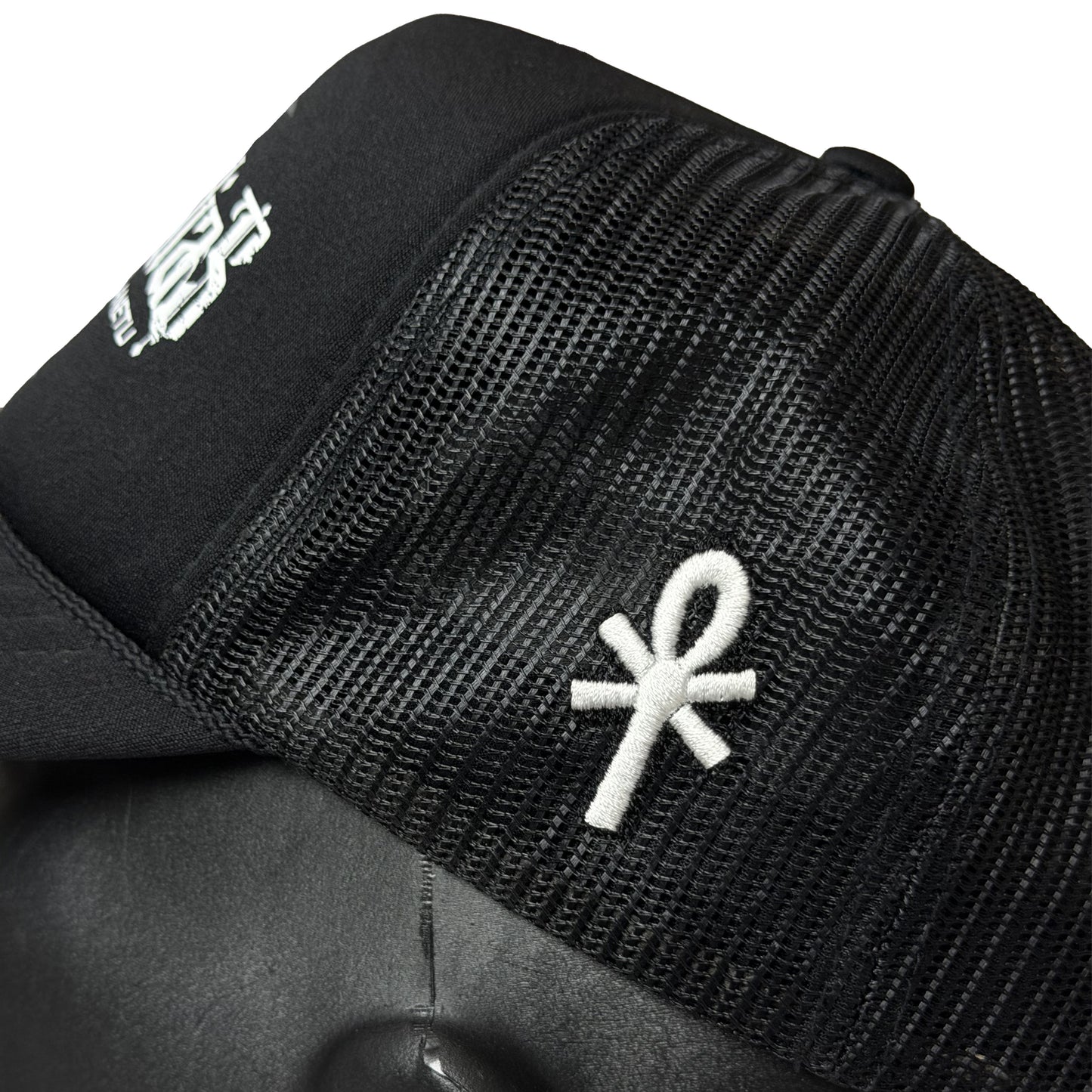 KŠILTOVKA YZO "ZPÁTKY NA SVOJÍ PLANETU" (BLACK)